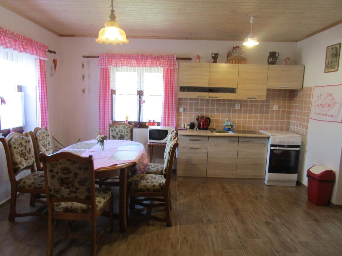 Rekreacni Dum V Brdech Pod Svatou Annou Villa Ohrazenice  Exterior foto